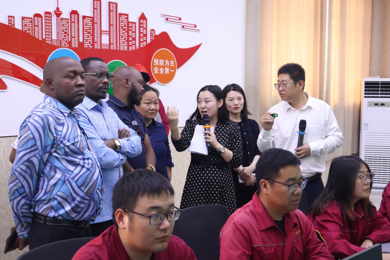 A delegation from the Kenyan government visited Xianglong Group for inspection and exchange!